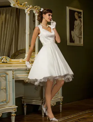 Luolandi Reception Vintage 1940s / 1950s Little White Dresses Wedding Dresses A-Line Sweetheart Cap Sleeve Knee Length Satin Bridal Gowns With Lace