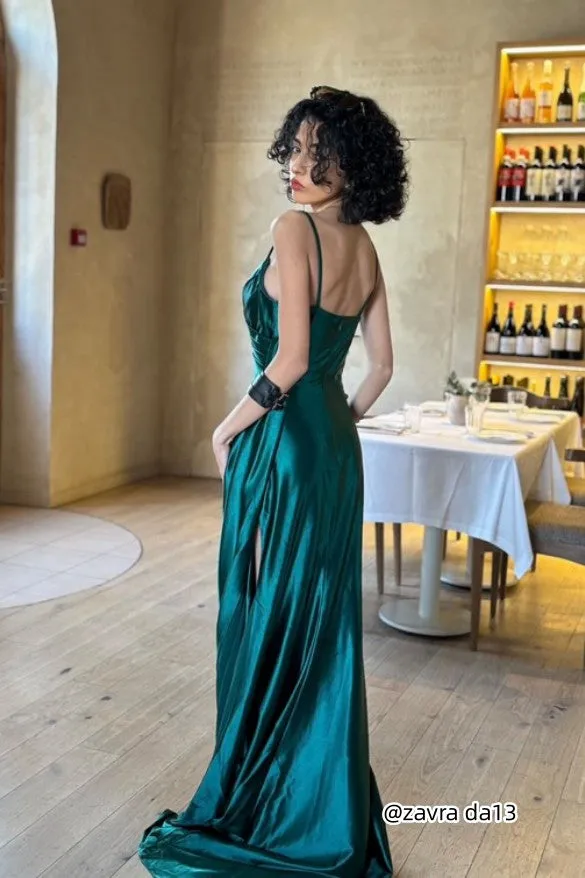 Mermaid Spaghetti Straps Pleated Sweep Train Prom Dress with Drape