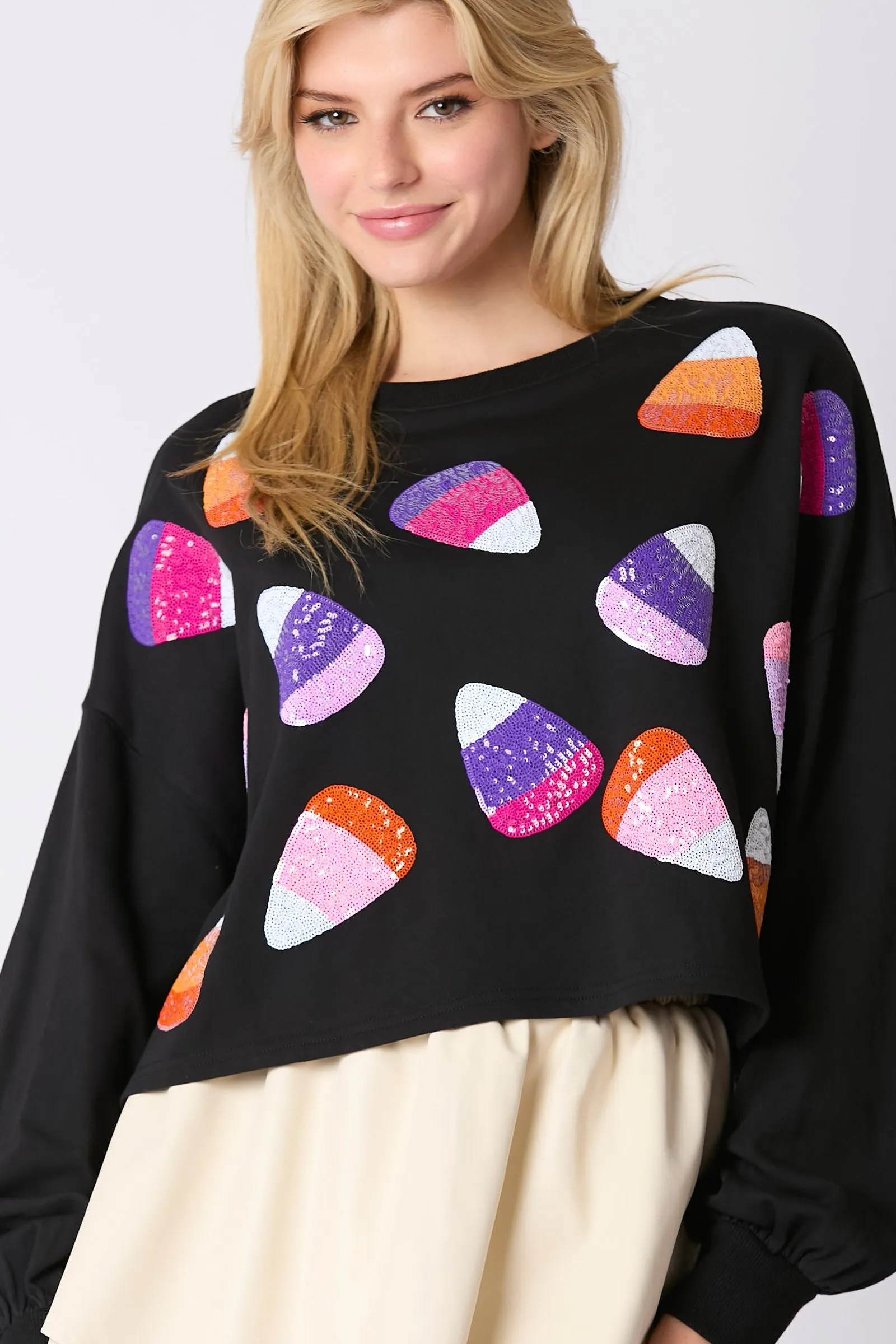 Peach Love Halloween Sequin Candy Corn Embroidery Cropped Sweatshirt In Black